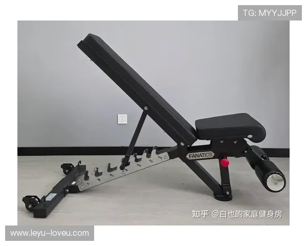 吕小军家里健身房比我家还大