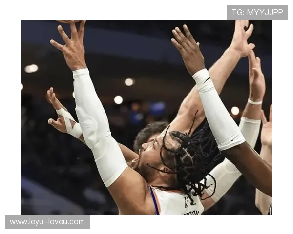 扬尼斯挡拆效率提升显著，助雄鹿拉开与对位者关键分差