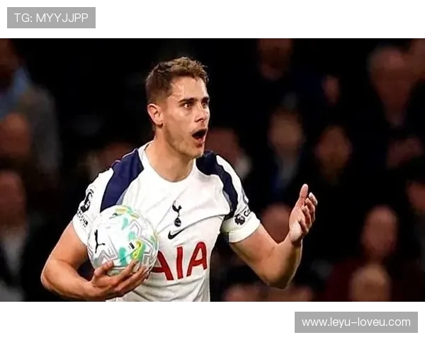 热刺中场一乱，全队就失控？表面能打，其实根本控不住节奏