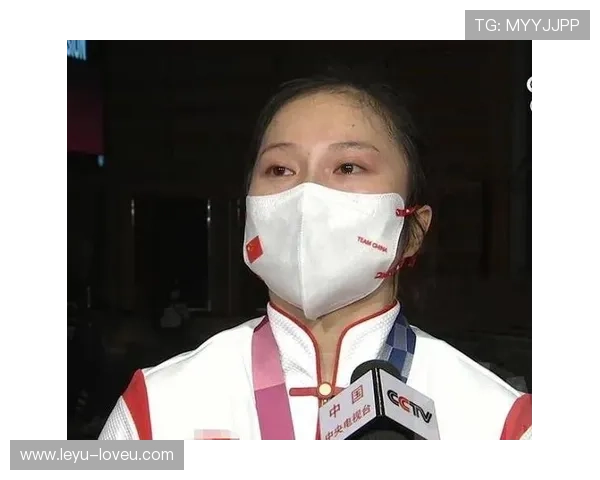 廖秋云训练完直接拎爱马仕去吃米其林，这日子谁懂啊