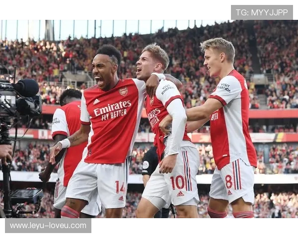 曼城虽掌控比赛节奏，统治力下滑迹象已逐步反映在关键战表现中