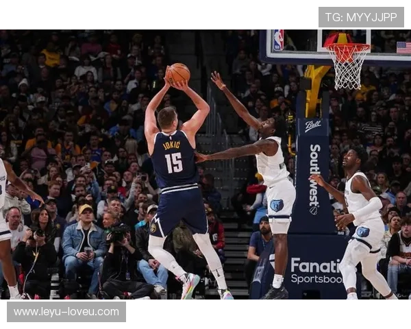 贾伦·杰克逊与约基奇挡拆配合提升篮下得分效率对比明显